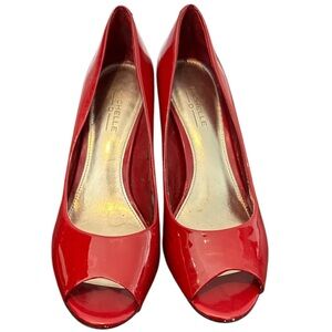 Michelle D Red Patent Leather Peep Toe Heels Size 8